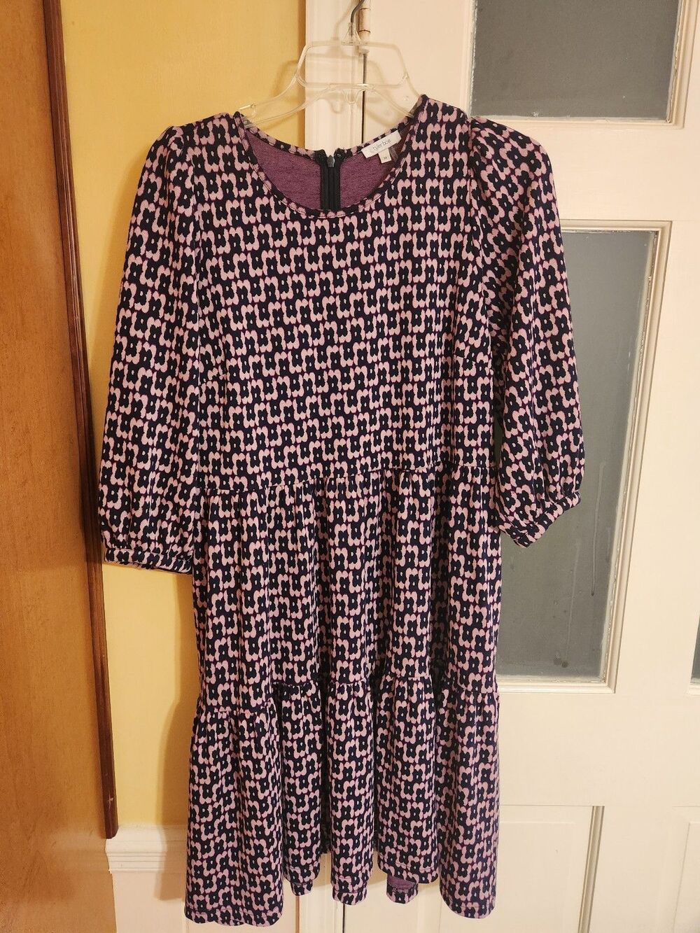 Tyler Boe Purple & Black Print 3/4 Sleeves Dress w/ Tiered Hem Size M
